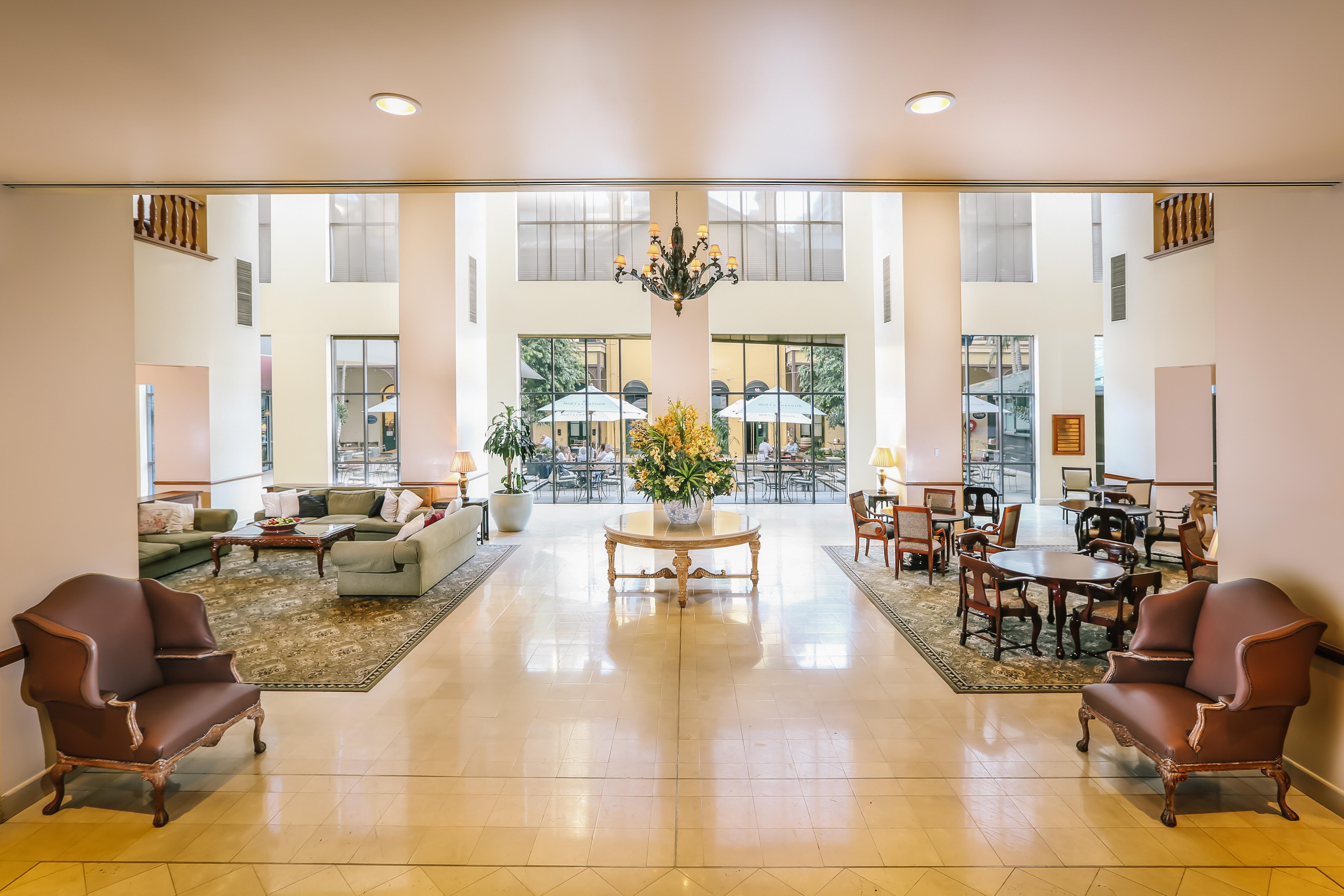 Stamford Plaza Hotel 5*