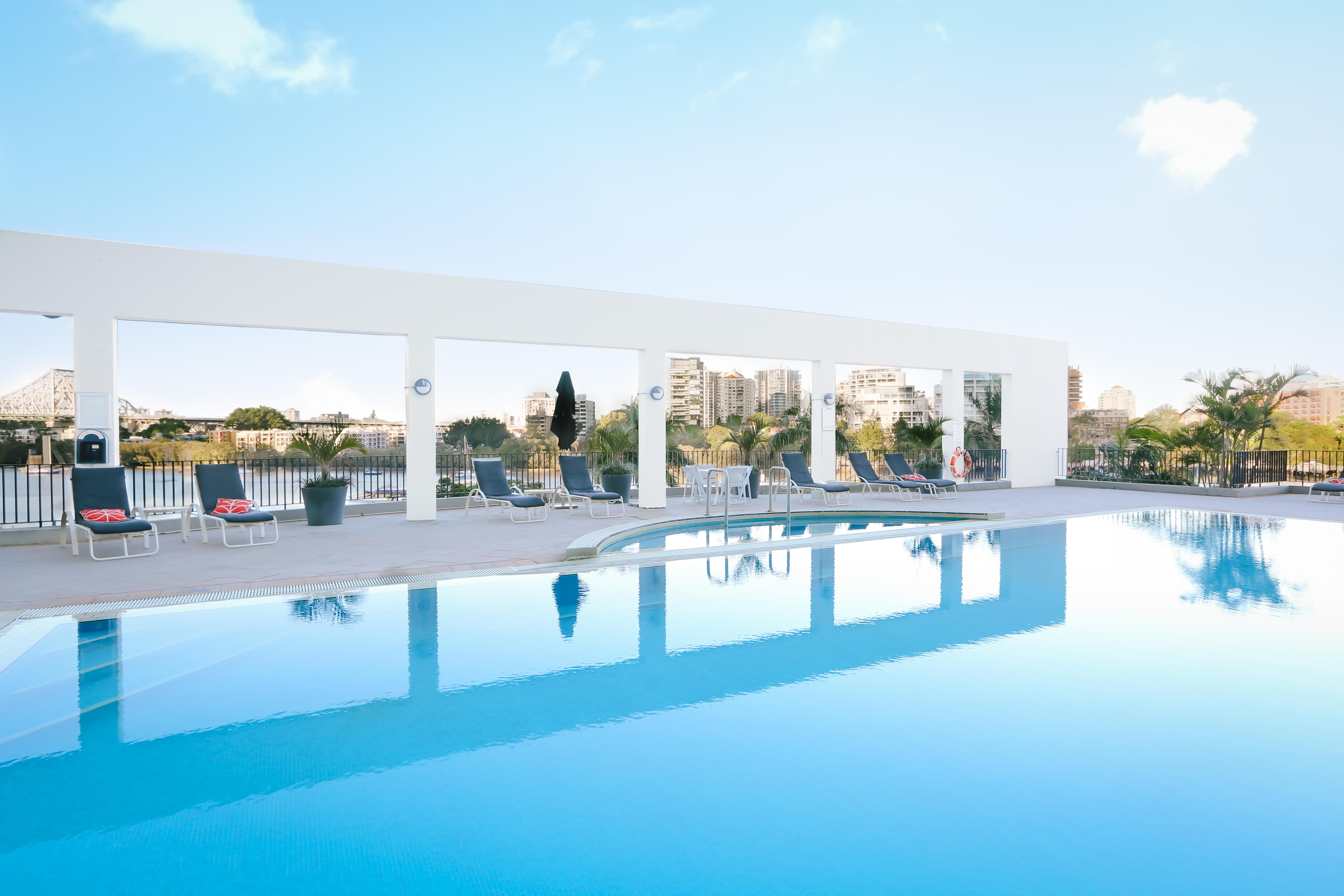 Stamford Plaza Hotel